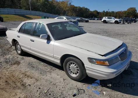 1996 Mercury Grand Marquis Ls z USA, uszkodzony, nr VIN 2MELM75W7TX700674